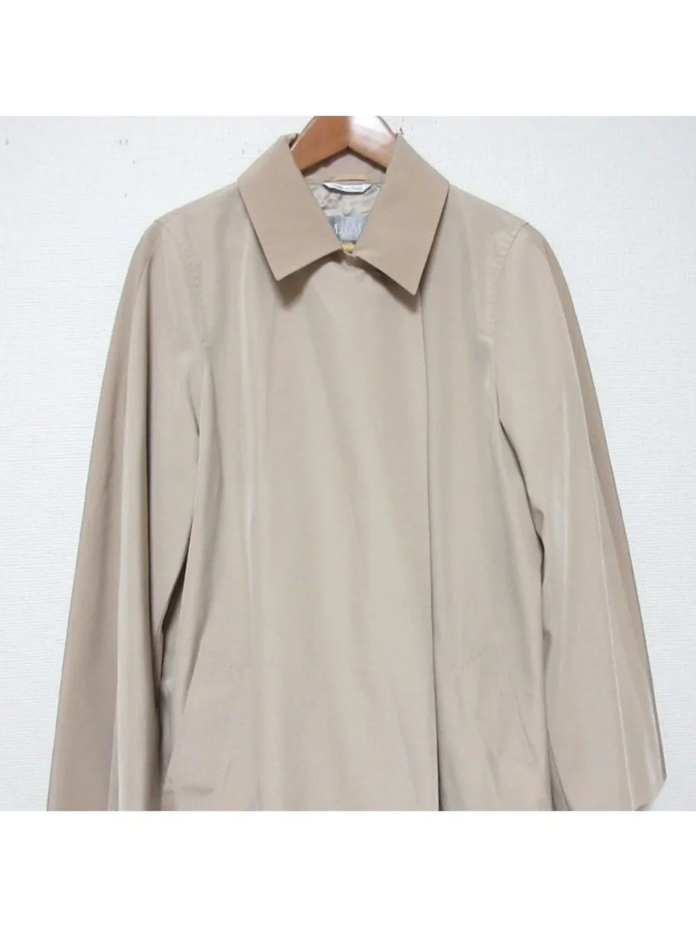 Max Mara with Belt Wrap Coat Spring Beige